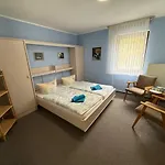 Waldhotel Einstein Отель Кирххундем