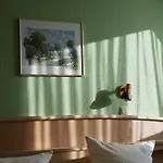 Waldhotel Einstein Отель Кирххундем