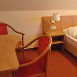 Hotel Waldhotel Einstein 3*