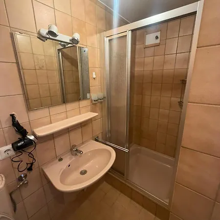 Waldhotel Einstein
