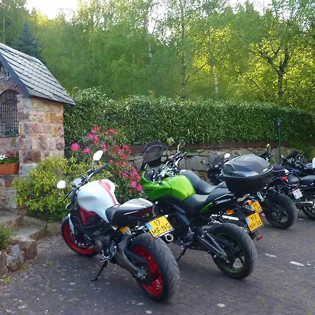 Waldhotel Einstein 基希洪德姆